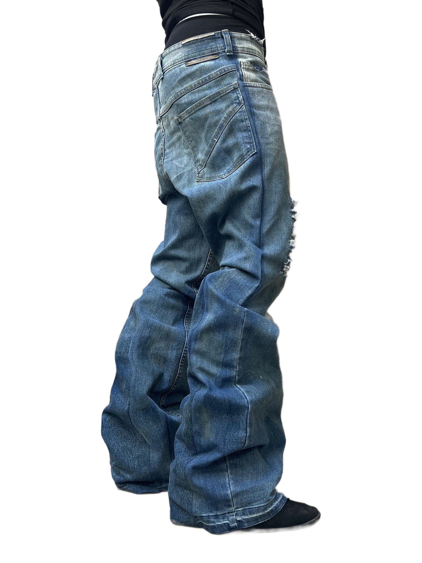 Agony Blue Distressed Jeans