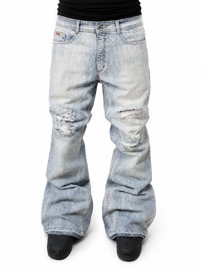 Agony blue distressed washed jeans