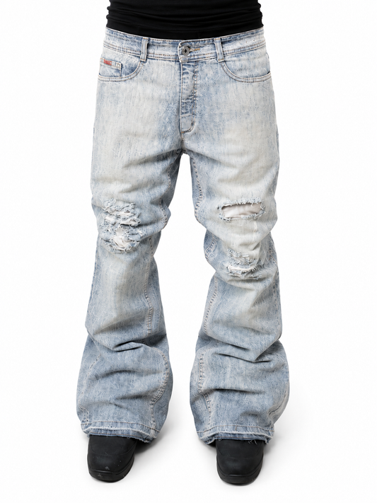 Agony blue distressed washed jeans